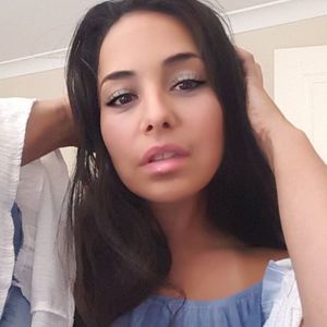 Meet your Posher, Veronica